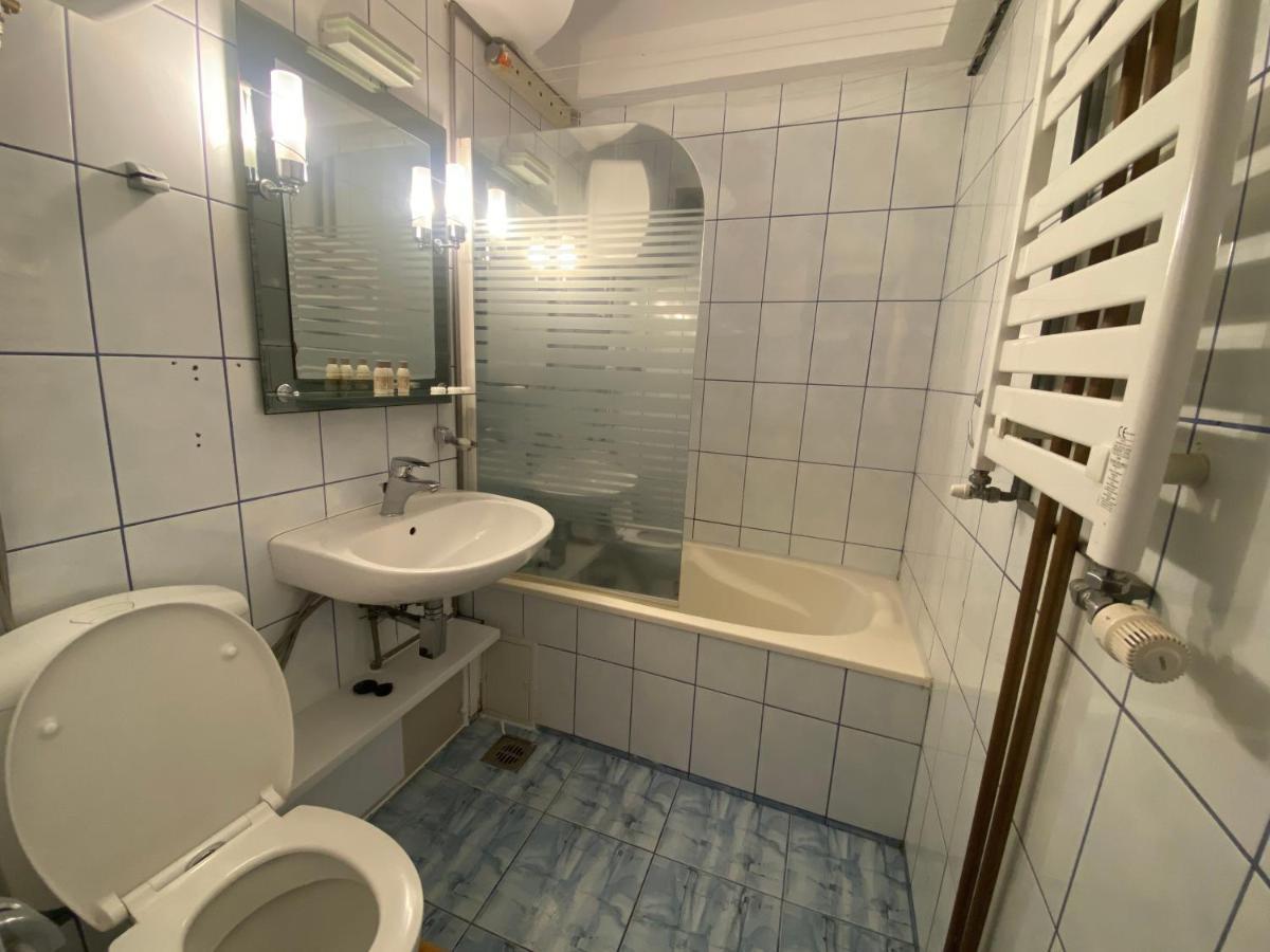Sleep & Go Parcare Gratuita Self Check-In Apartment Букурещ Екстериор снимка